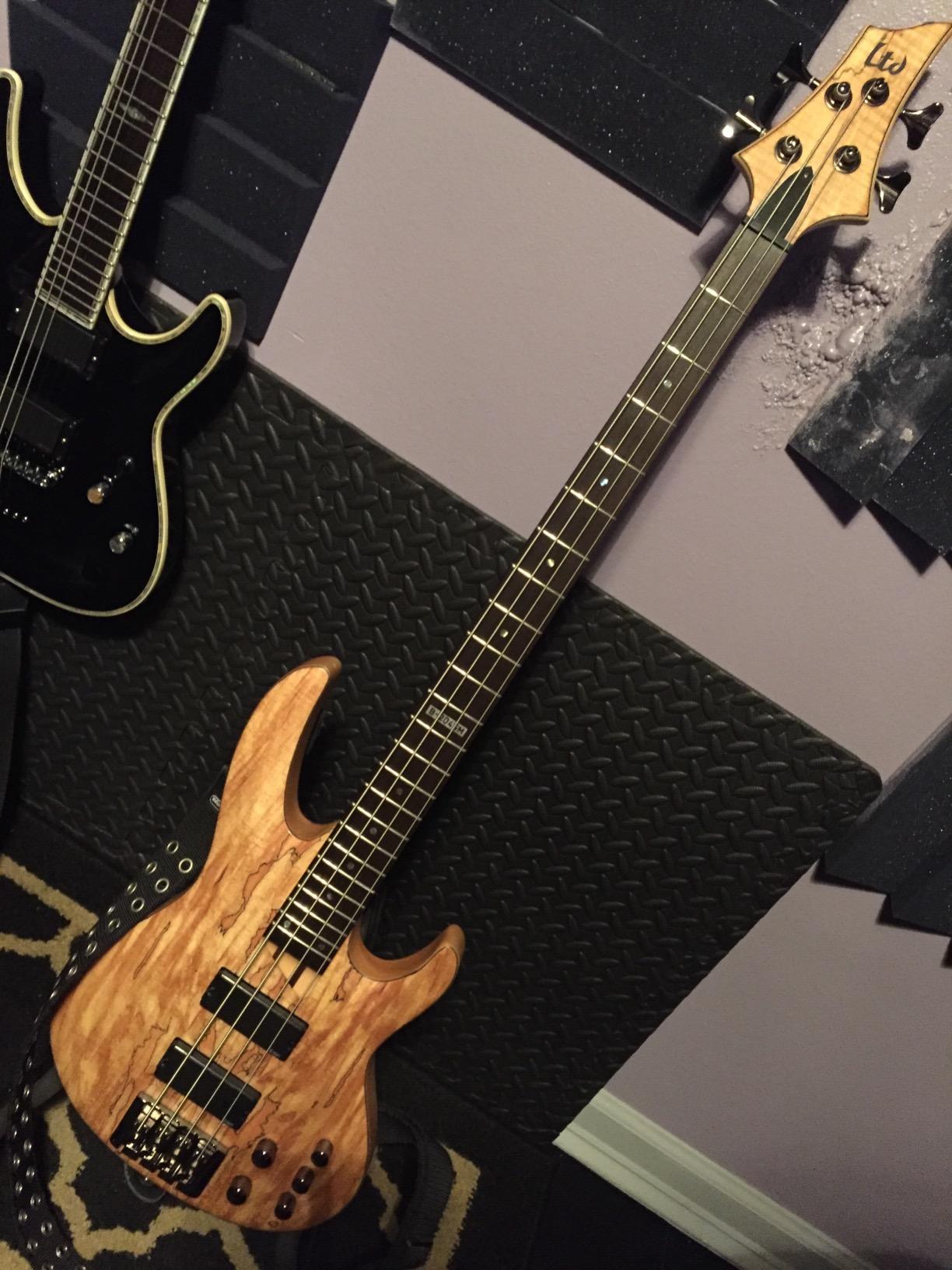 Elixir Electric Bass Strings, Nickel Plated Steel-NANOWEB, 4-String, 45-105 Long Scale customer photo 1