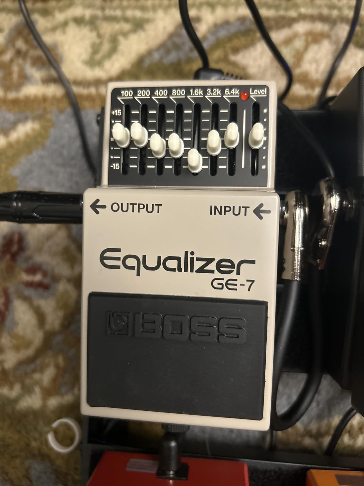 BOSS GE-7 Equalizer | Compact Graphic Equalizer Pedal | Tailored for Guitarists | 7 Bands of EQ Sliders | Guitar-Optimized Frequencies | ±15dB Boost/Cut Per Band | Level Slider for Volume Adjustments customer photo 1