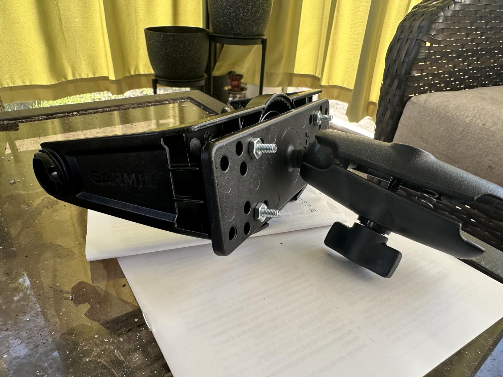RAM MOUNTS Fish Finder and Marine Electronics Mount with Medium Arm customer photo 1