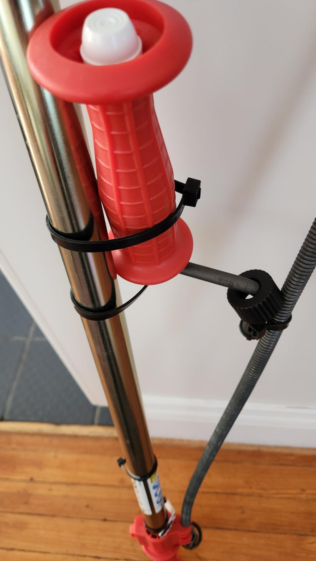 RIDGID 59802 K-6DH Hybrid Toilet Snake Auger with 6' Heavy-Duty Drop Head Tri-Wrap Cable, Manual or Cordless Drill Operated Plumbing customer photo 1