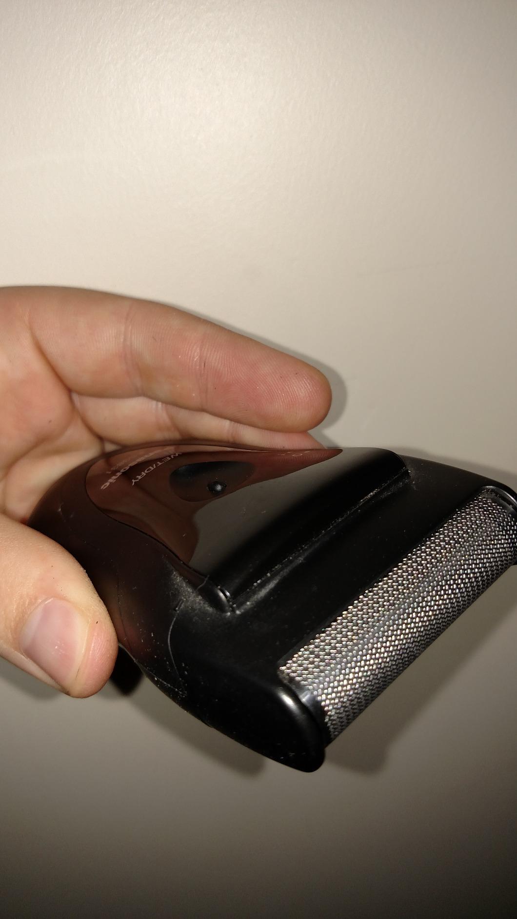 Panasonic Electric Razor for Men, Cordless Wet Dry Lightweight Shaver with Ergonomic Grip, ES3831K, Black customer photo 2