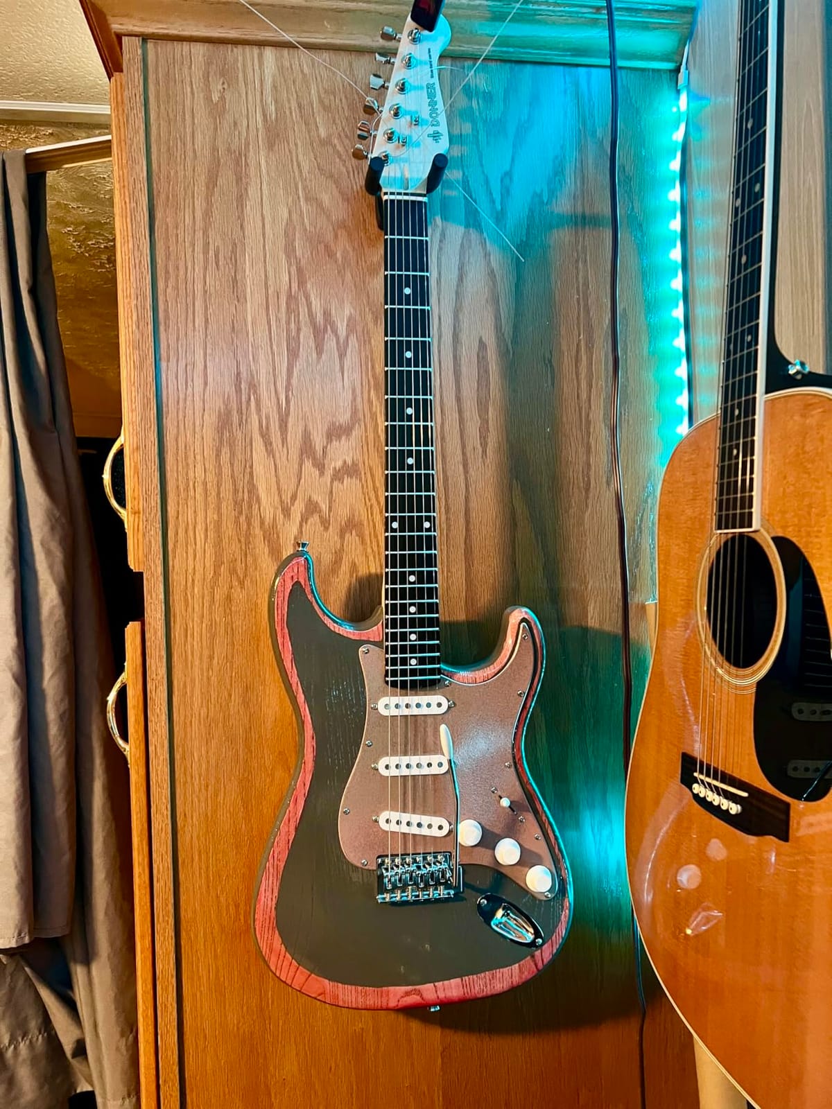 Fender Tex Mex Strat Pickup Set, Single Coil, Alnico 5 Magnets, Reverse Wound, Enhanced Output Warm Tone, 3 Piece customer photo 1