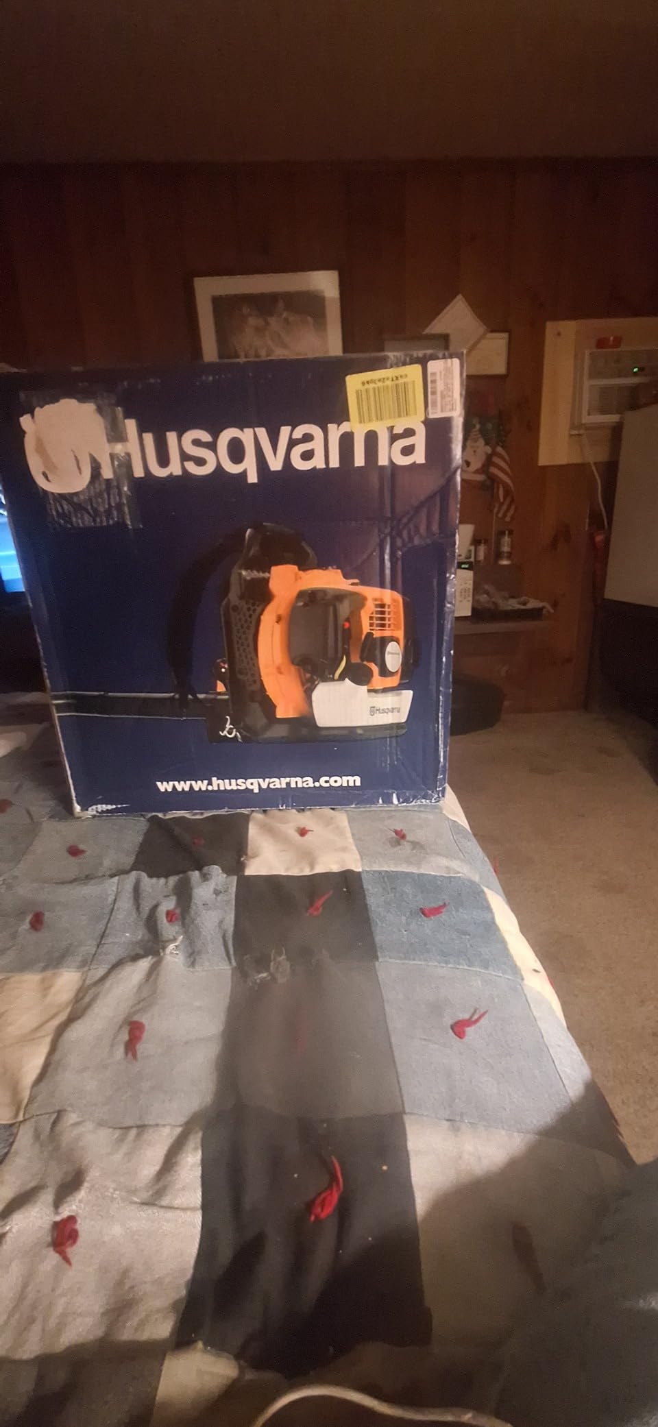 Husqvarna 350BT Gas Leaf Blower, 50.2-cc 2.1-HP 2-Cycle Backpack Leaf Blower with 692-CFM, 180-MPH, 21-N Powerful Clearing Performance and Ergonomic Harness System, Gifts for dad customer photo 2