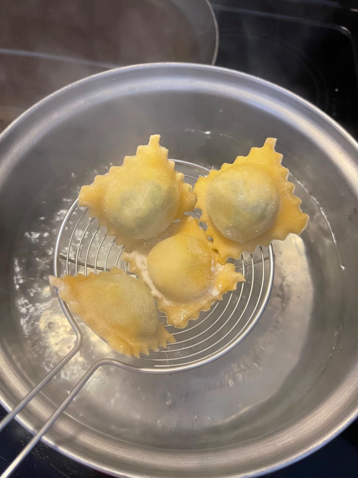 CucinaPro Ravioli Maker, Tray & Press Tool for 12 Authentic Ravioli at Once customer photo 1