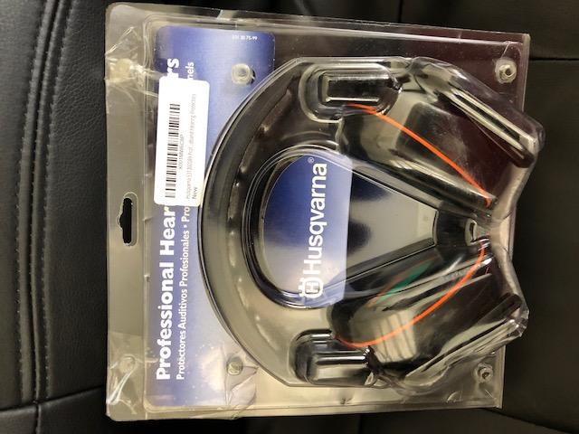 Husqvarna Professional Headband Hearing Protectors 25dB(A) NRR, Lightweight, Padded Headband, Clamshell Design, Black customer photo 2