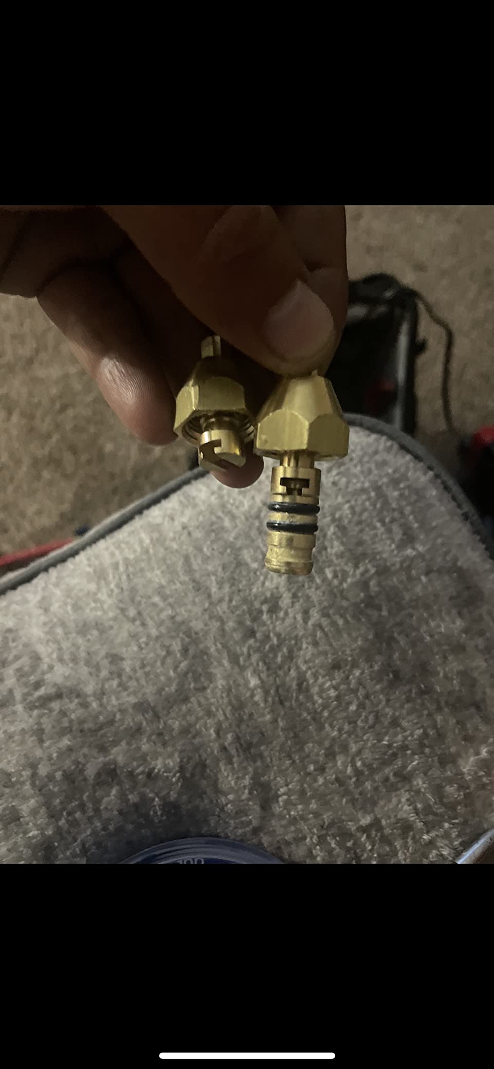 Yellow Jacket 49968 Charging Manifold, customer photo 1