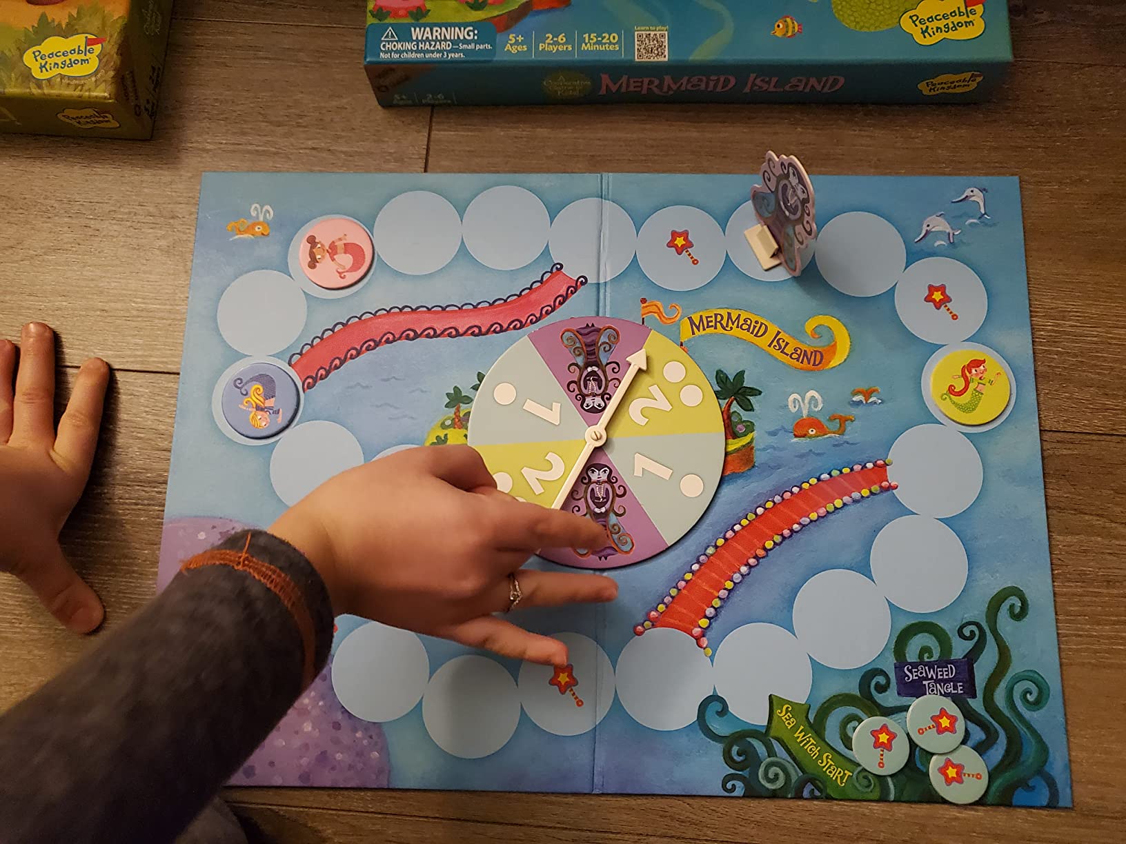 Peaceable Kingdom Mermaid Island Award Winning Cooperative Board Game for 2 to 6 Kids Ages 5+ customer photo 1