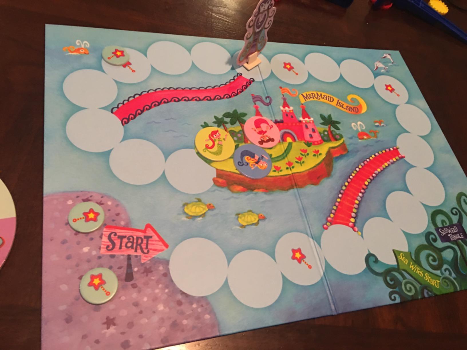 Peaceable Kingdom Mermaid Island Award Winning Cooperative Board Game for 2 to 6 Kids Ages 5+ customer photo 2