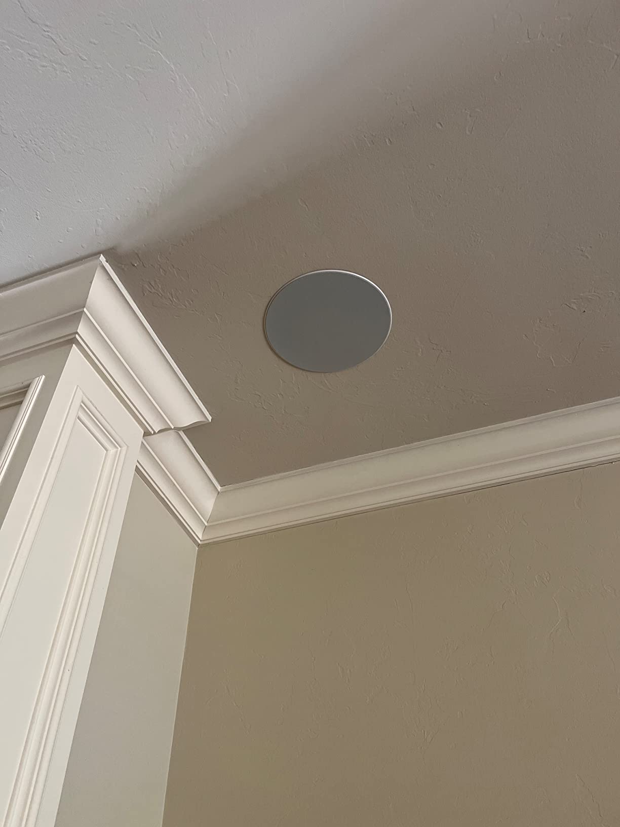 Klipsch Outdoor/Surround in-Ceiling Speaker Soundbar Home Speaker, Set of 1, White (CDT-5800-C II) customer photo 2