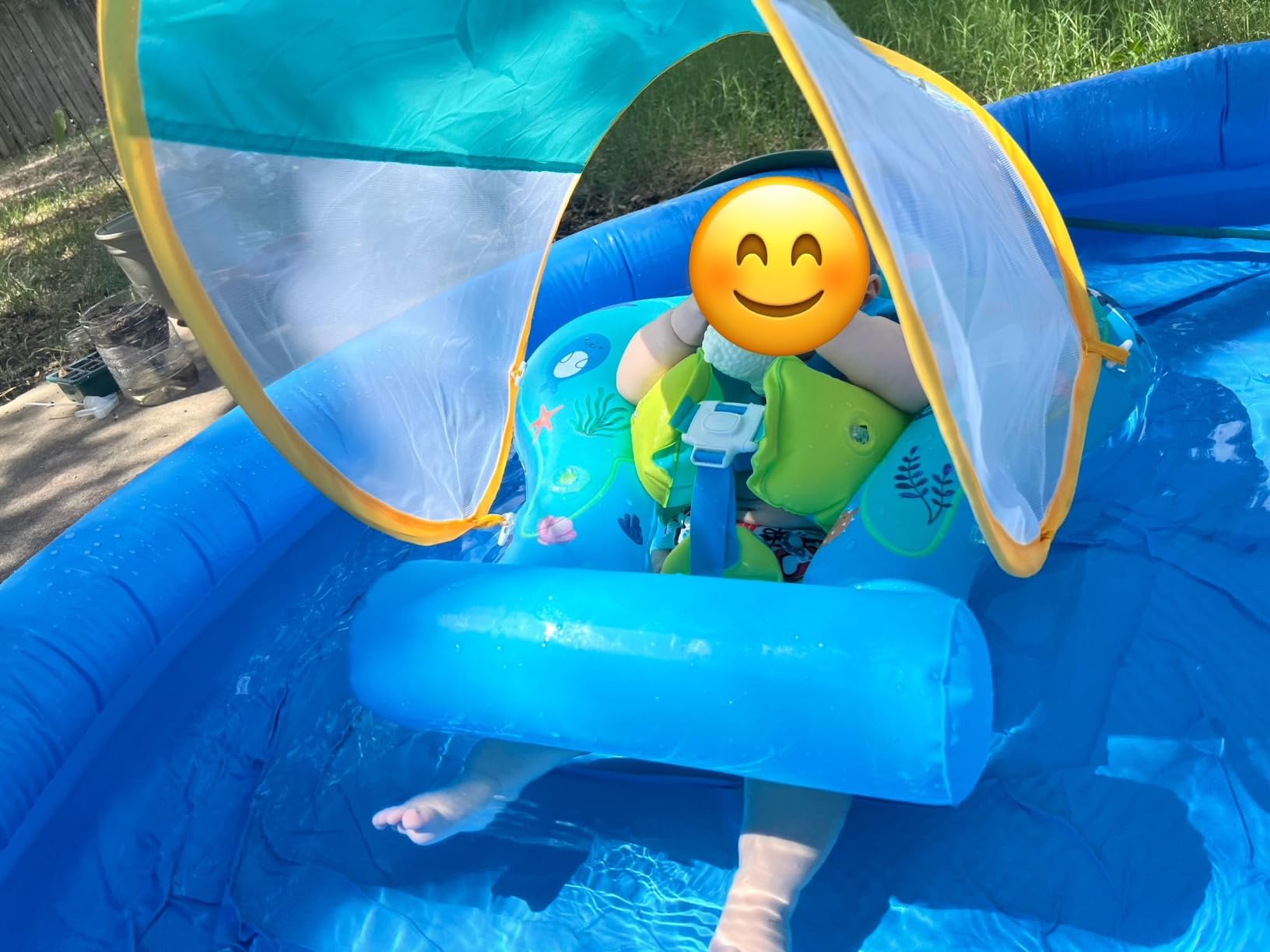 INTEX 58446EP Crystal Blue Inflatable Kiddie Swimming Pool, 66in x 15in customer photo 1