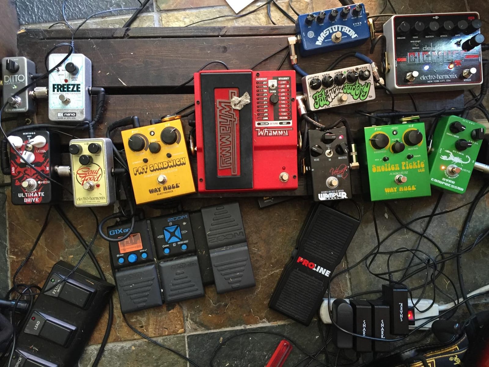 DigiTech Whammy (5th Gen) 2-Mode Pitch-shift Effect with True Bypass customer photo 1