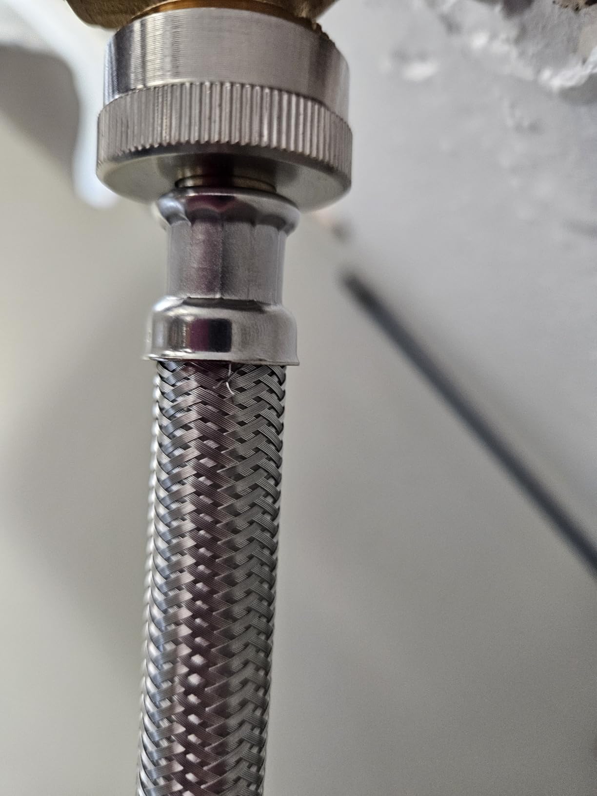 Eastman 5 ft Washing Machine Hose Connectors with Elbows, Pack of 2, 3/4 in FHT x 3/4 in FHT, Braided Stainless Steel, 41065 customer photo 1