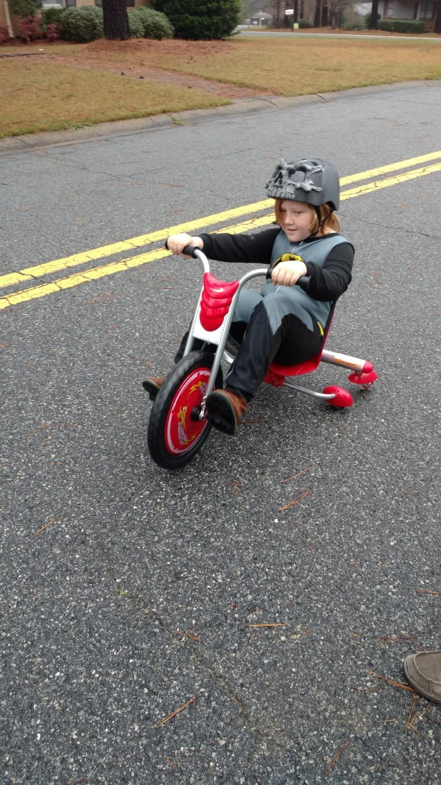 Riprider FlashRider 360 Drift Trike | Pedal Drifting Tricycle (Red) | Sparking Brake Lever; 360 Spins, Leg-Powered | Iconic Wheeled Ride-On For Kids Age 6+ customer photo 2