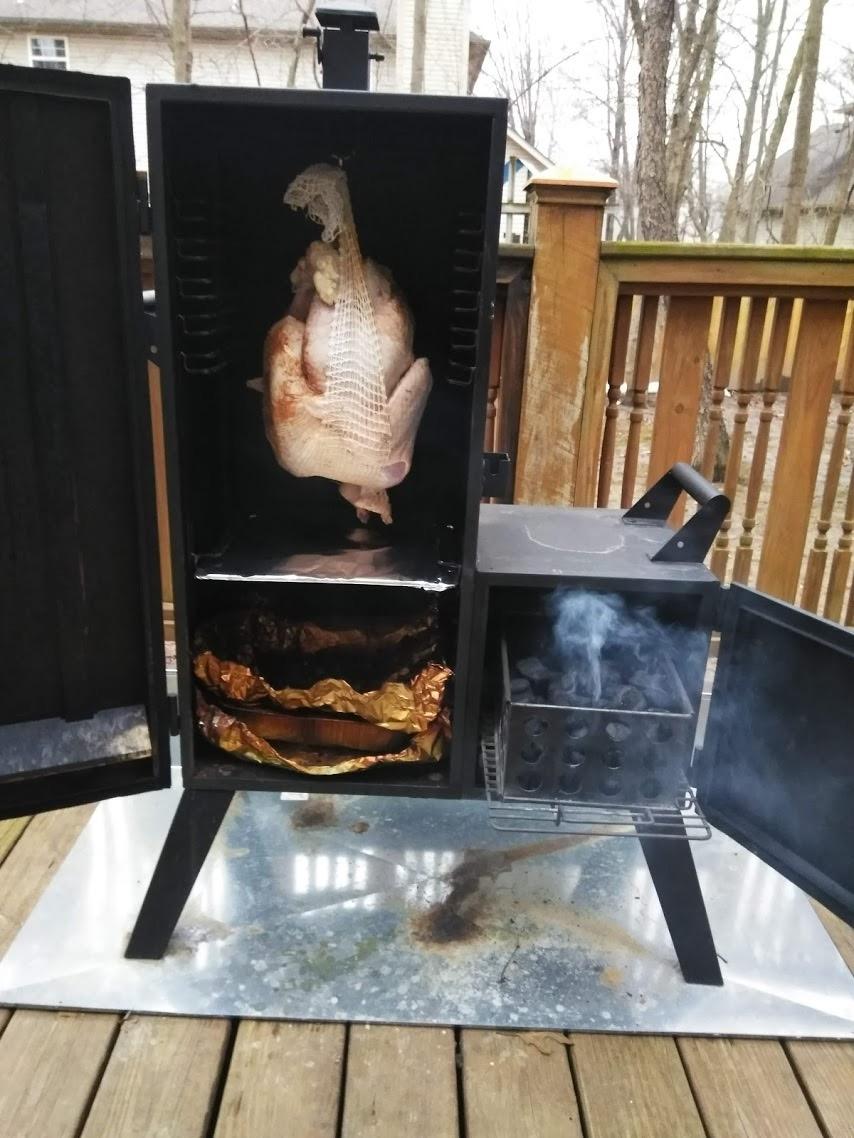 Dyna-Glo DGO1176BDC-D Vertical Offset Charcoal Smoker customer photo 1