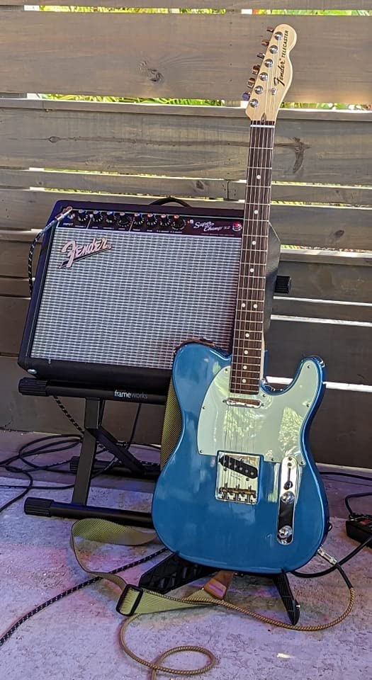 Gator Frameworks Adjustable Guitar Amp Stand, Fits Most Combo Amplifiers (GFW-GTR-AMP) customer photo 2