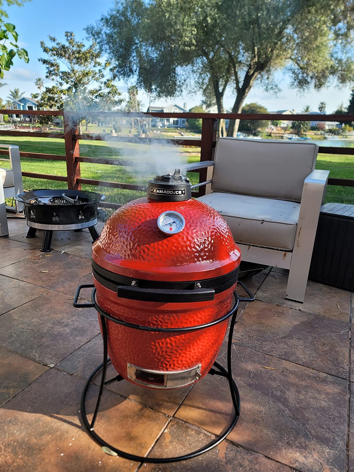Kamado Joe Joe Jr 13.5-inch Portable Ceramic Charcoal Grill with Grill Stand, Stainless Steel Cooking Grate, Heat Deflectors and Ash Tool in Red, Model KJ13RH customer photo 1