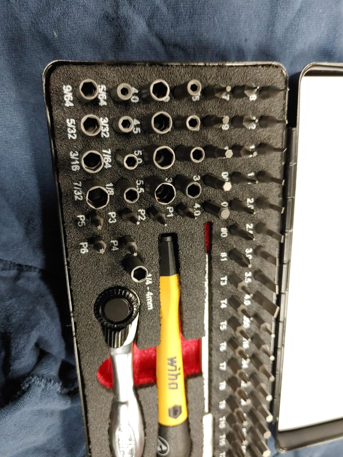 Wiha 75965 ESD Safe Master Technician Ratchet and MicroBits Set, 65 Piece customer photo 1