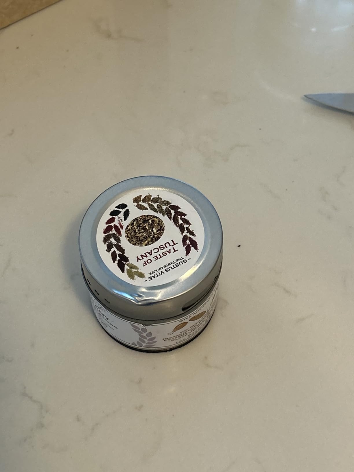 Gourmet World Flavors Seasoning Collection | Non GMO Verified | 6 Magnetic Tins | Spice Blends | Crafted in Small Batches by Gustus Vitae customer photo 1