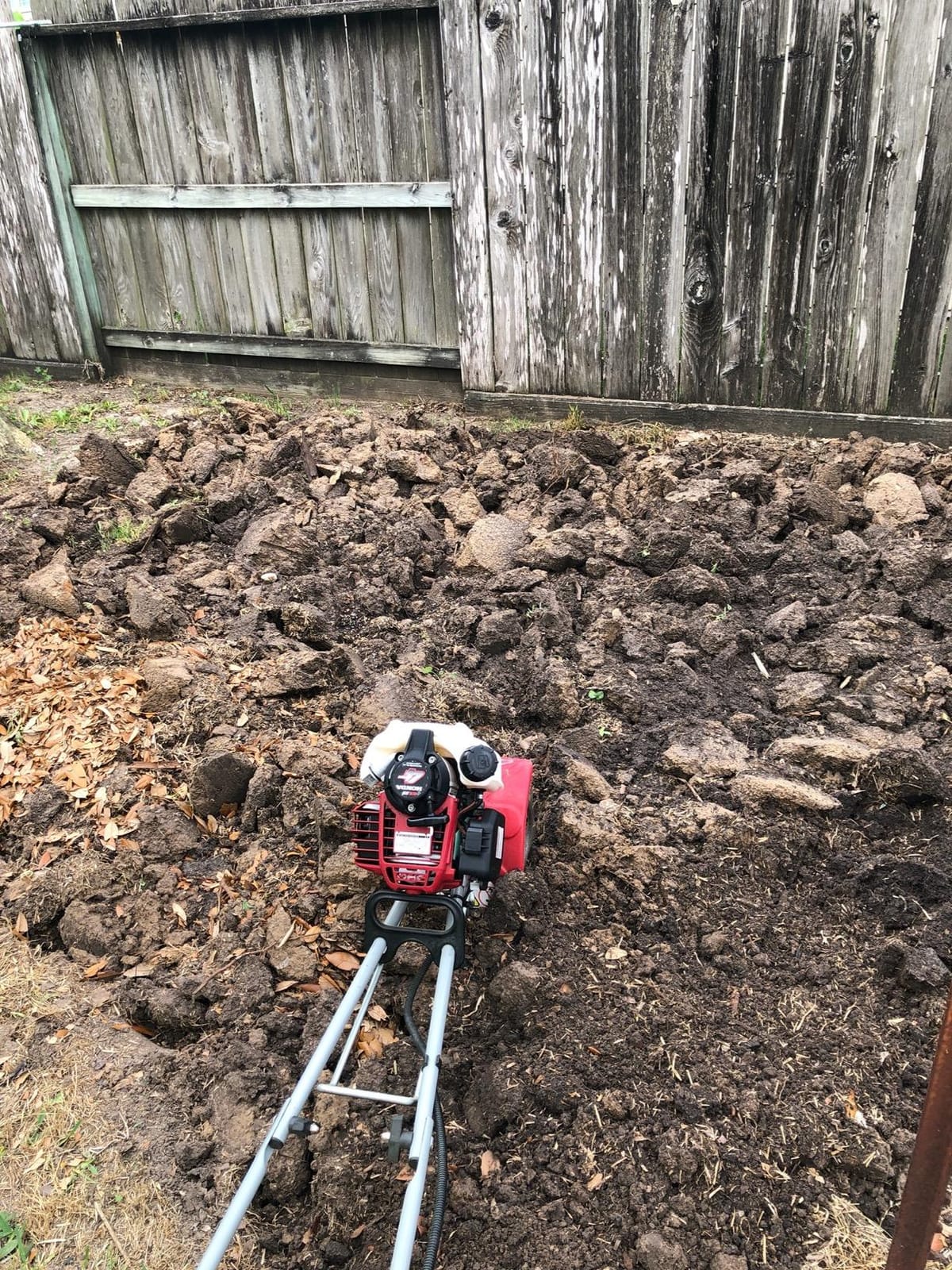 Mantis 7940 4-Cycle Tiller Cultivator Powered by Honda – Lightweight, Powerful and Compact - No Fuel Mix, Sure-Grip Handles – Built To Be Durable and Dependable customer photo 1