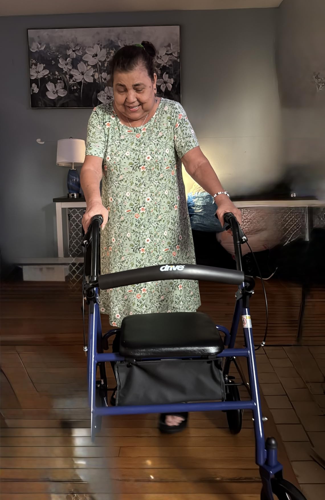 Drive Medical Rollator Walker with Seat, 7.5 Inch Wheels, Blue customer photo 2