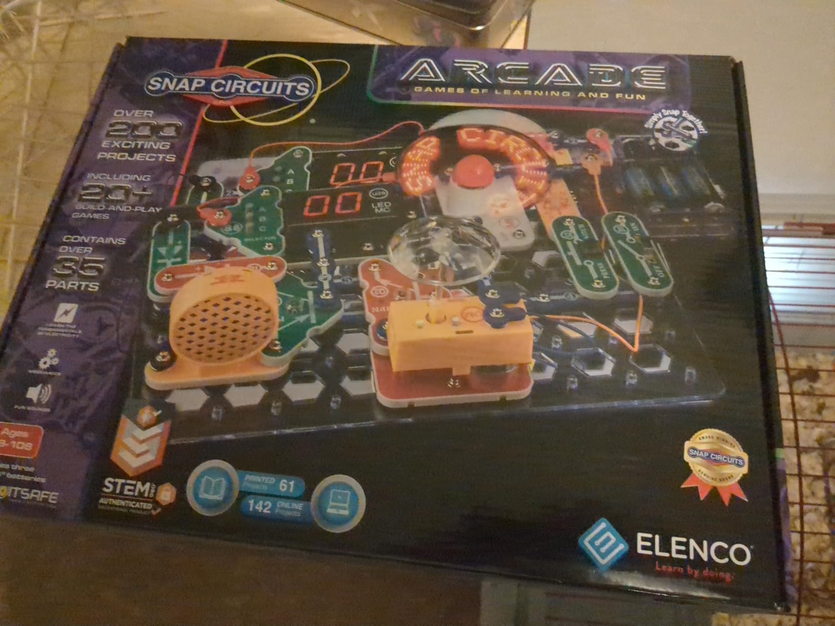 Snap Circuits Arcade, Electronics Exploration Kit, Stem Activities for Ages 8+, Full Color Project Manual (SCA-200) customer photo 1