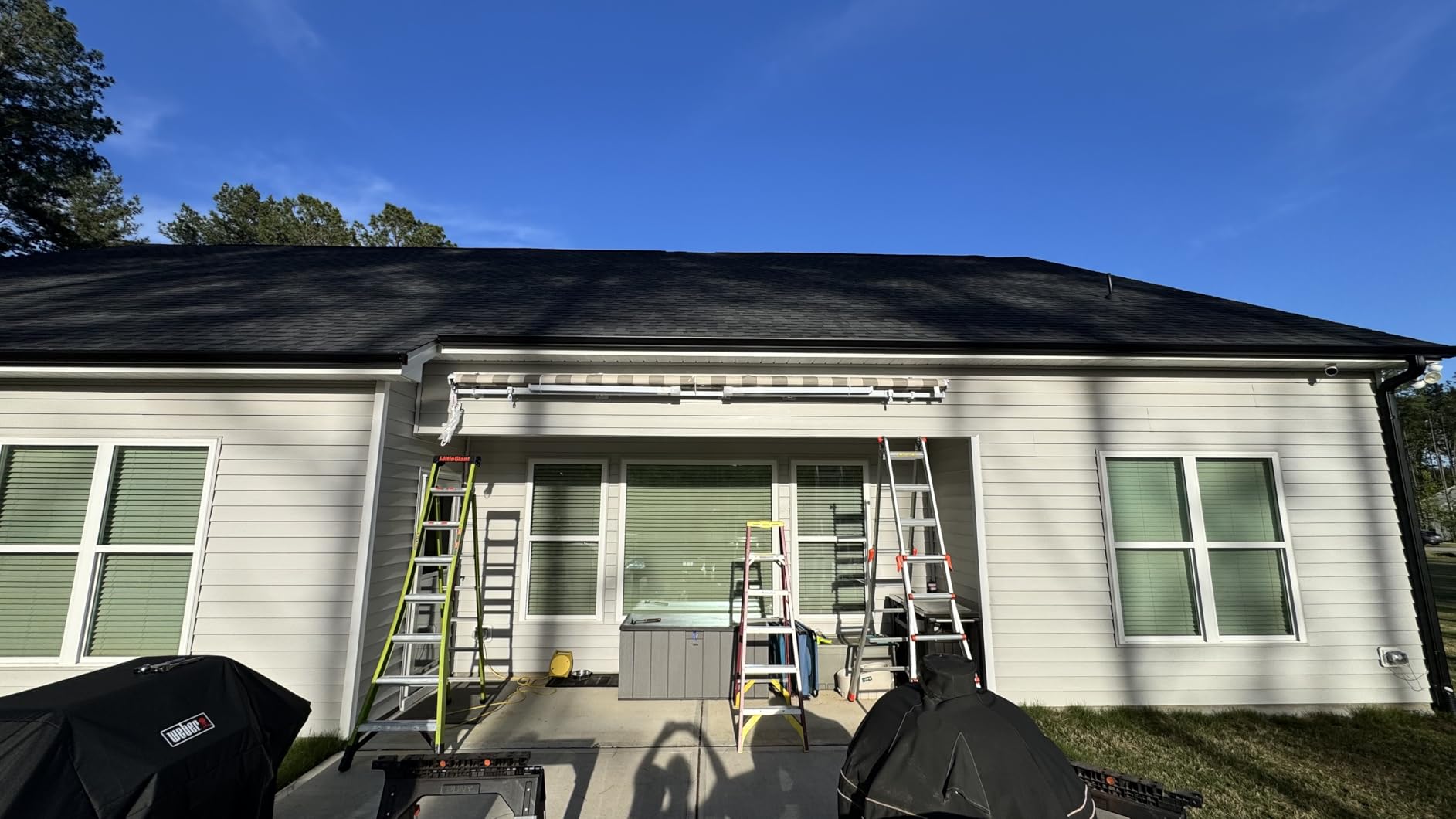 ADVANING Luxury Series, 14'x10' Electric Retractable Awning, Premium Quality Fully Assembled UV+ Sun Shade Canopy, Brick Red Stripes, EA1410-A430H2 customer photo 1
