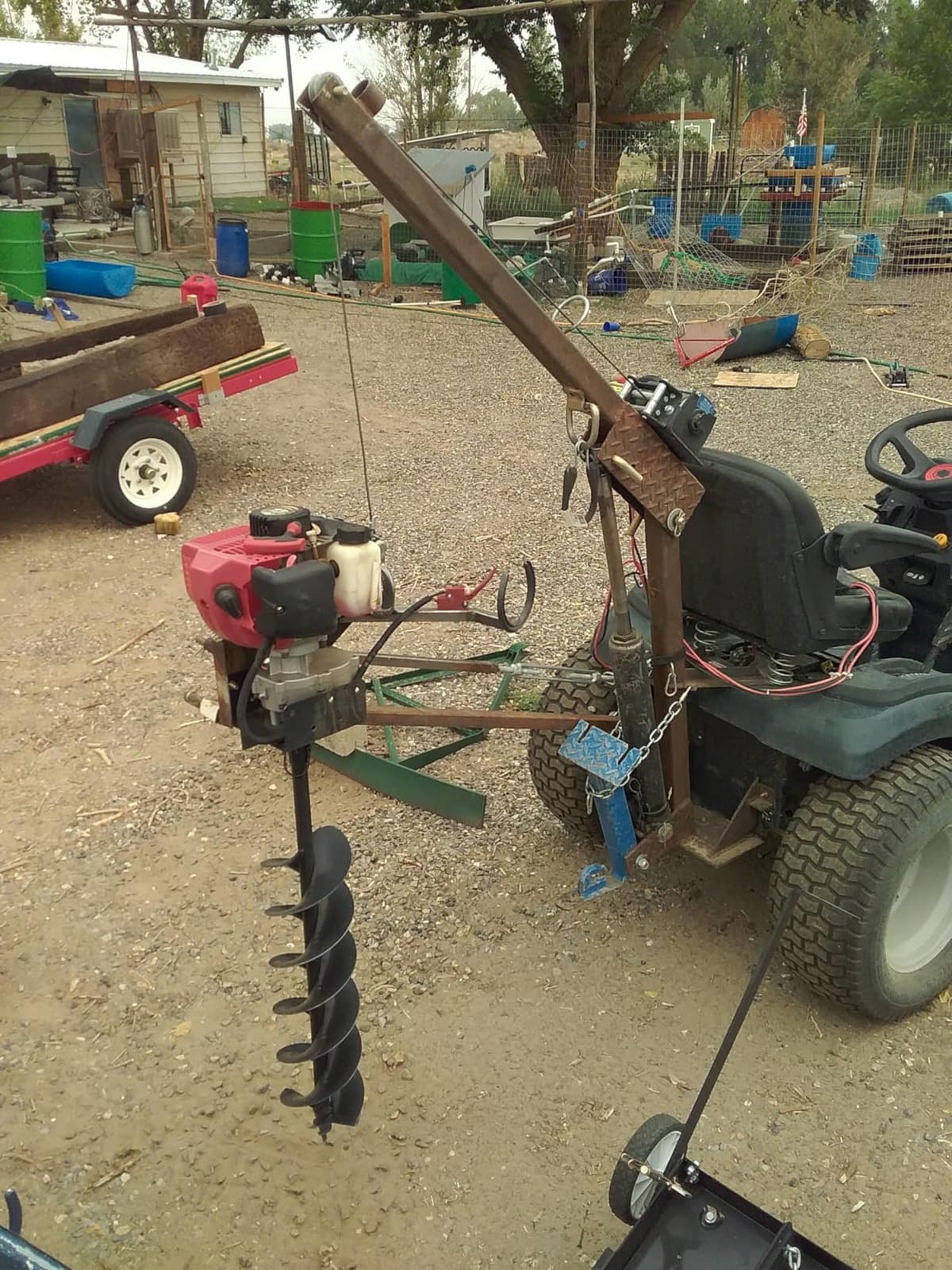 XtremepowerUS 2.3HP Post Hole Digger V-Type Gasoline 2-Stroke 55cc Auger Earth Fence Hole Digger Digging Drill for Fence, Farmland and Garden (Powerhead Only) customer photo 1