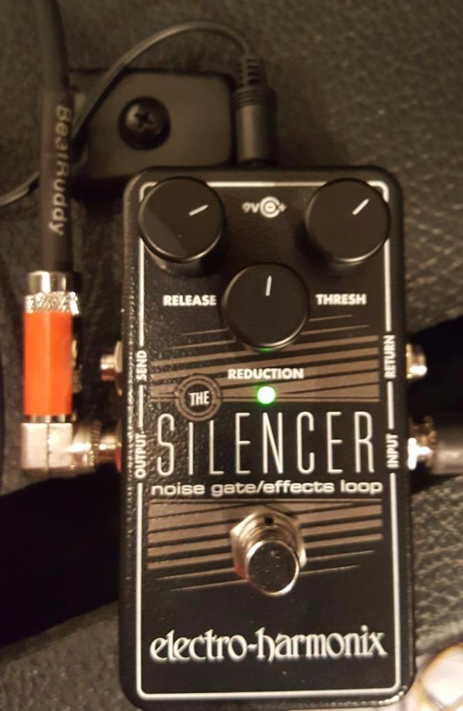 Electro-Harmonix Silencer Noise Gate Effects Loop Pedal customer photo 2