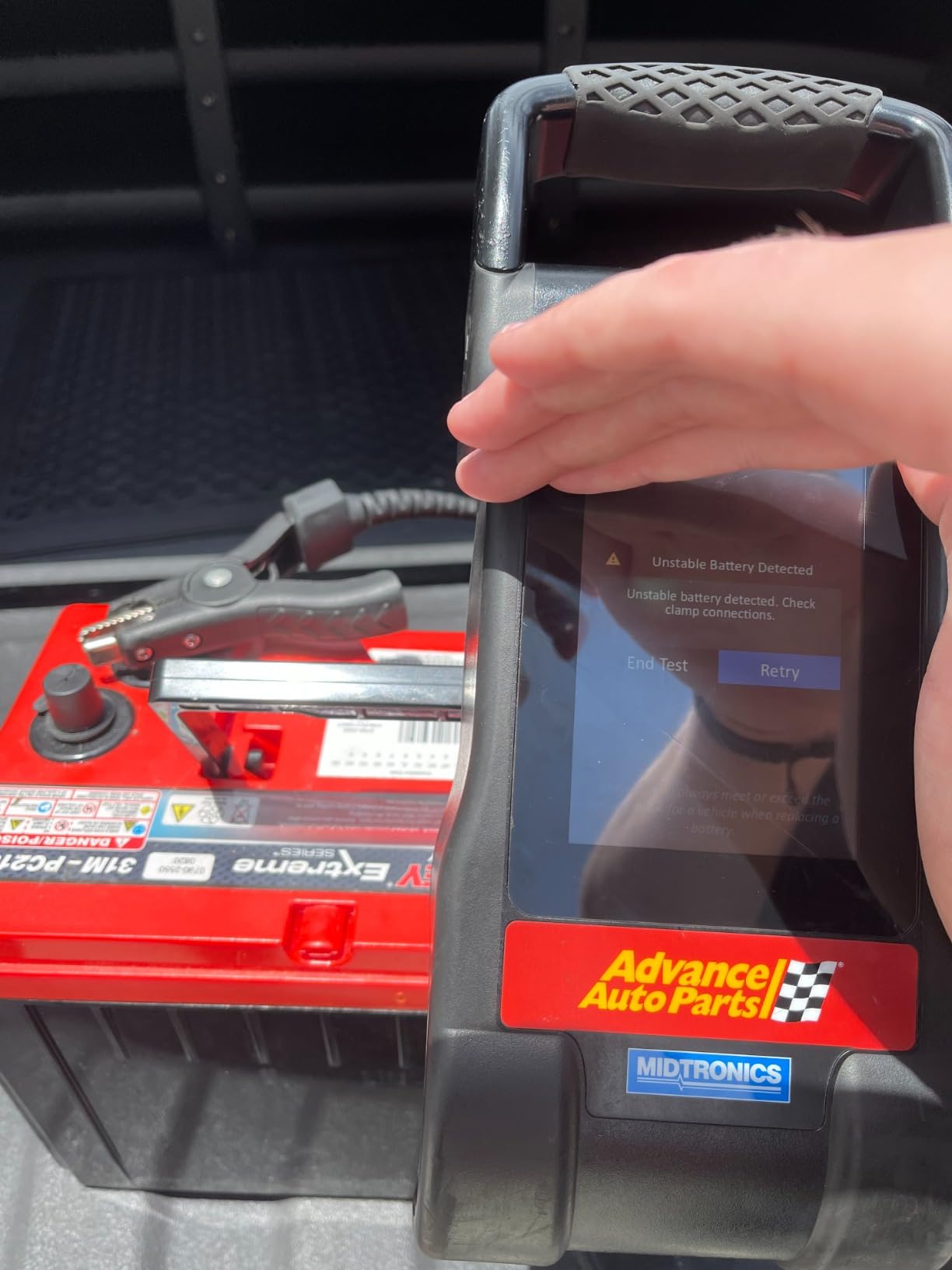 FOXWELL BT705 Car Battery Tester 24V 12V, Alternator and Load Tester customer photo 2
