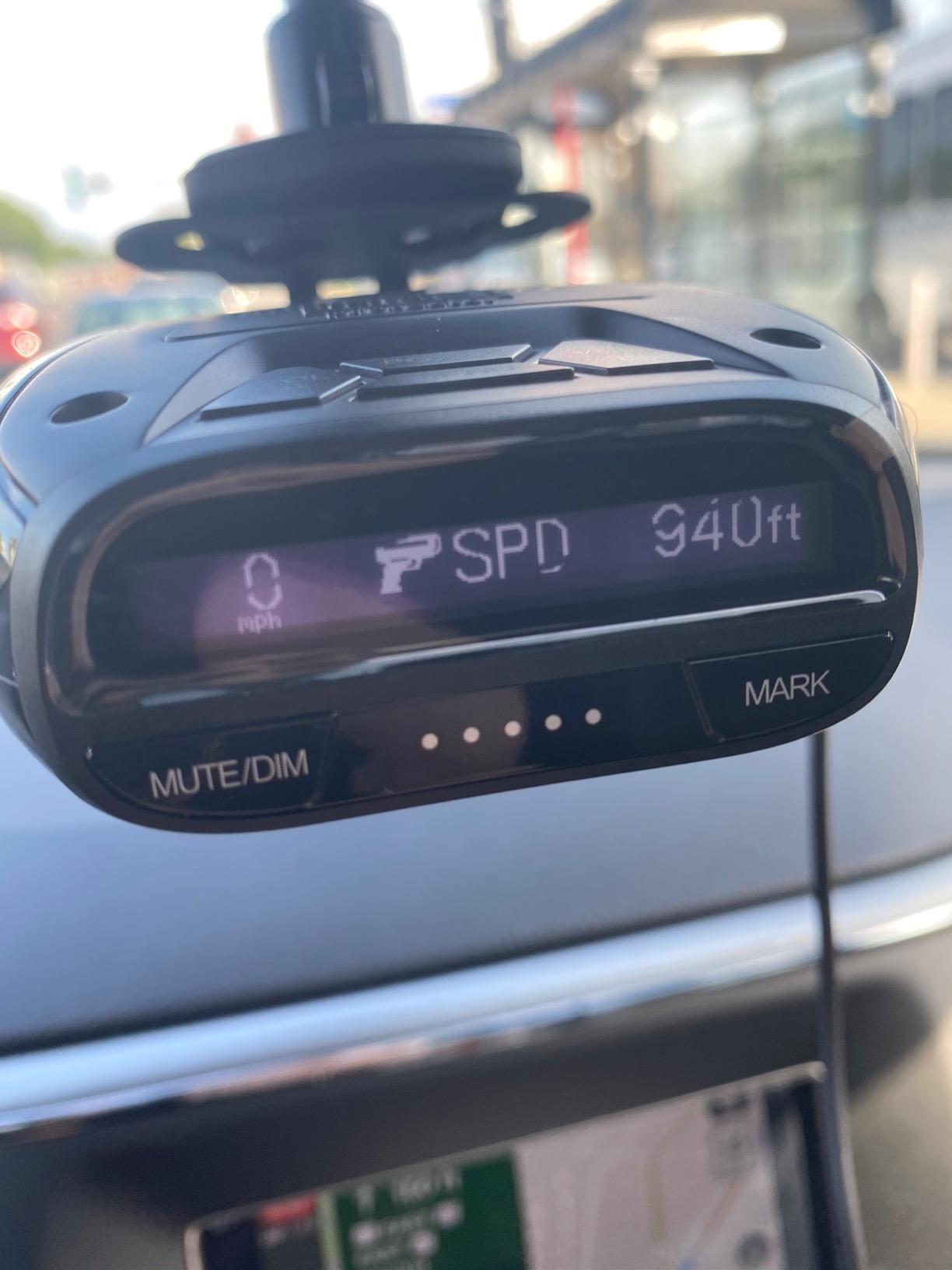 Uniden DFR7 Super Long Range Wide Band Laser/Radar Detector, Built-in GPS w/Mute Memory, Voice Alerts, Red Light & Speed Camera Alerts, OLED Display, Black customer photo 1
