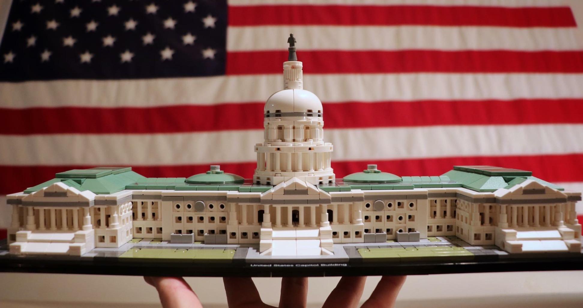 LEGO Architecture 21030 United States Capitol Building Kit (1032 Pieces) customer photo 2