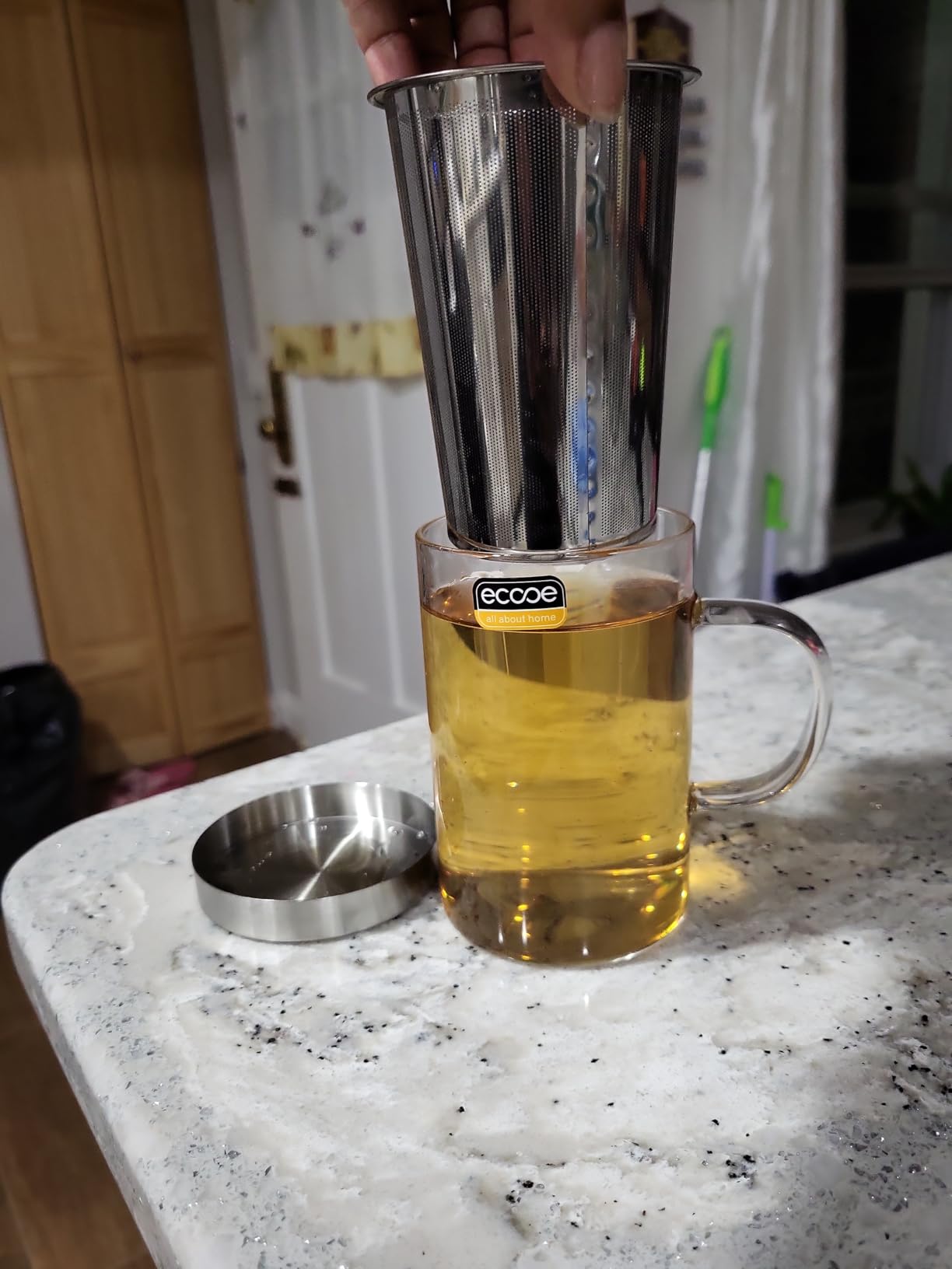 ecooe 16.9oz Glass Tea Cup with Infuser and Lid 430ml(Use Capacity) customer photo 1