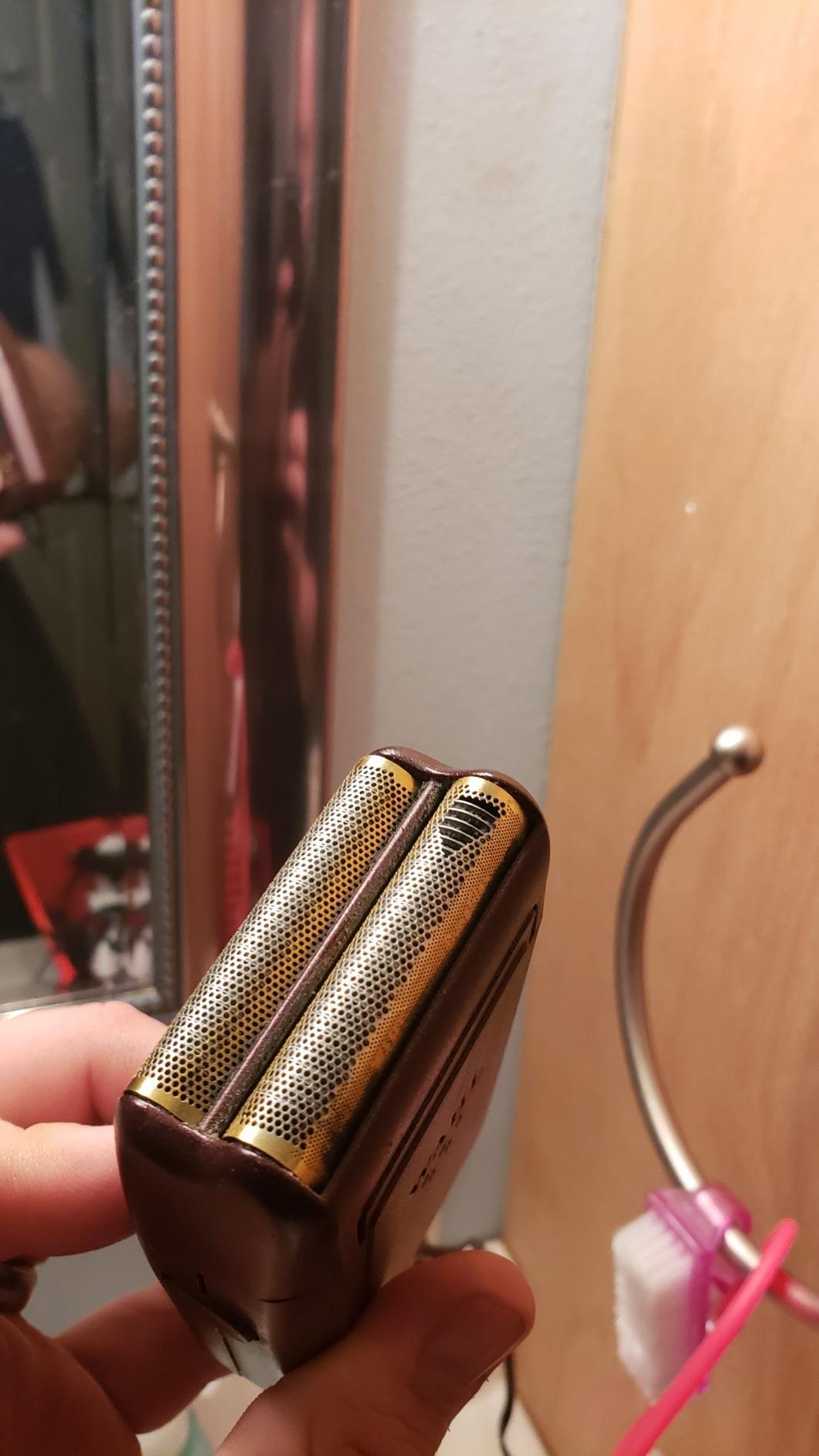 Wahl Professional 5 Star Shaver/Shaper Cord/Cordless Foil Shaver customer photo 1