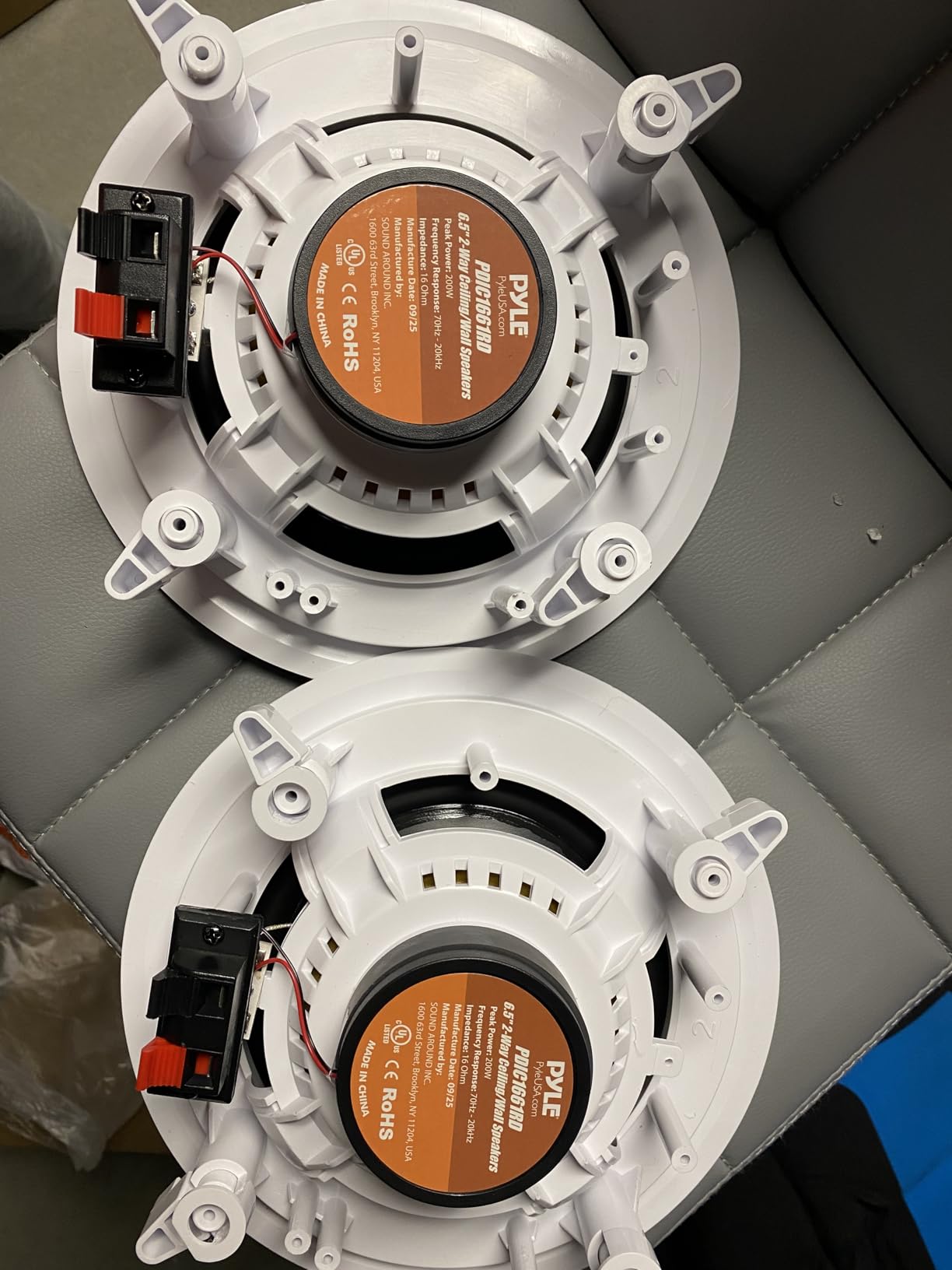 Pyle Pair 6.5” Flush Mount in-wall in-Ceiling 2-Way Home Speaker System Spring Loaded Quick Connections Dual Polypropylene Cone Polymer Tweeter Stereo Sound 200 Watts, White customer photo 1