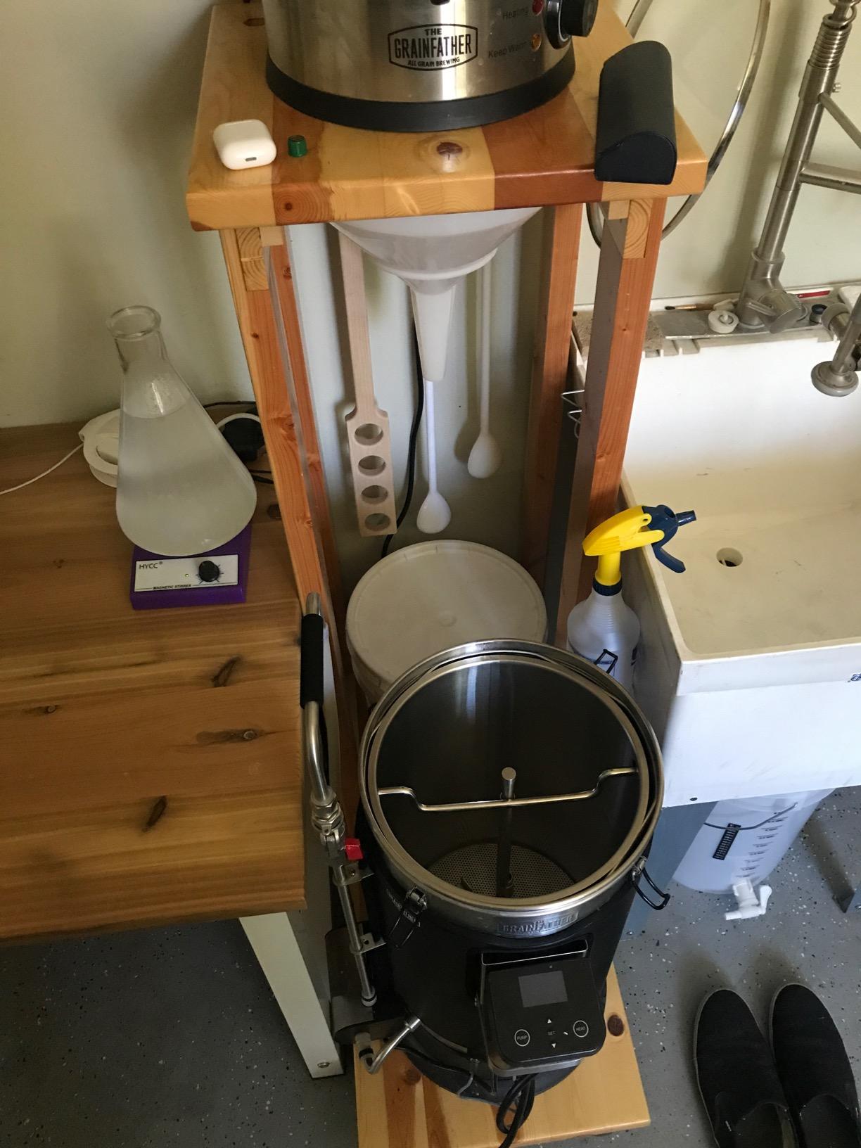 Grainfather Connect Complete All In One Home Beer Brewing System, 8 gallons customer photo 2