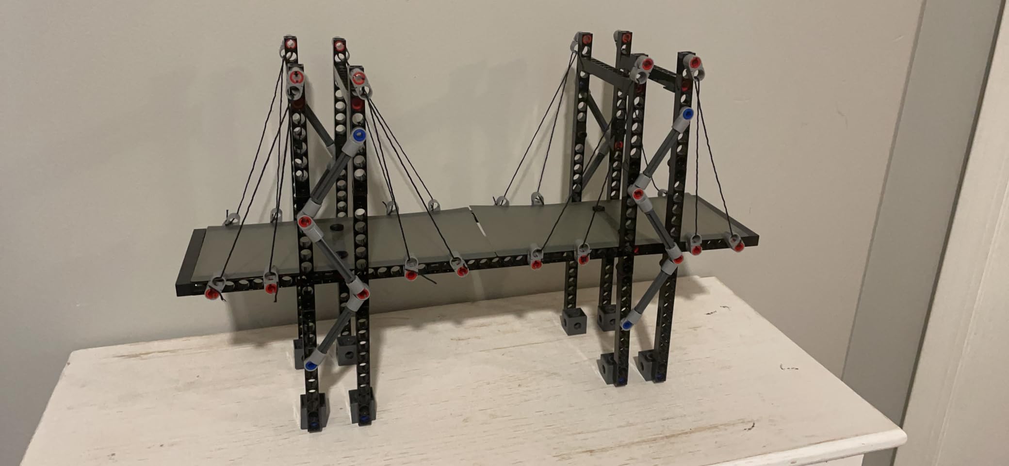 Thames & Kosmos Structural Eng: Bridges & Skyscrapers | Engineering Set customer photo 1