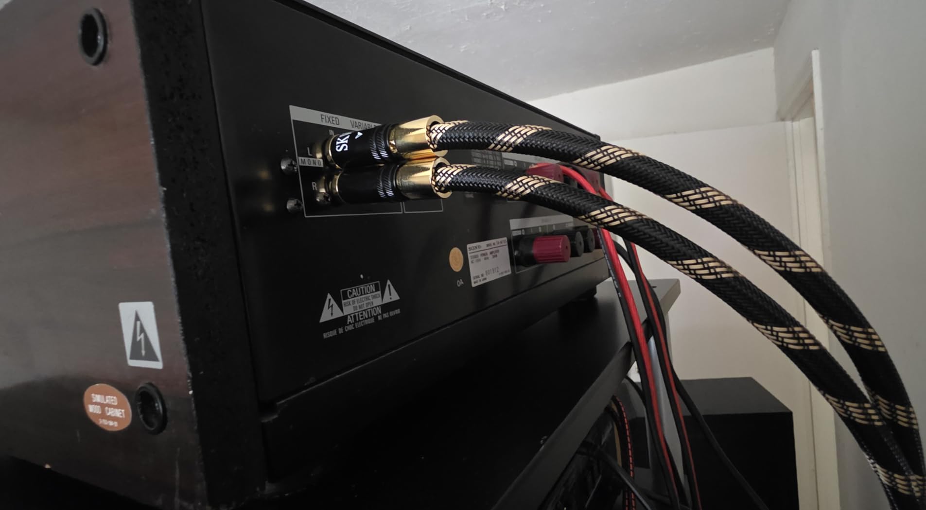 SKW Audiophile Series 3.2ft/1m 2RCA to 2RCA Cable, Triple-Shielded Nylon | Ultra-pure copper core, 24K gold-plated plugs, 7mm nylon braided jacket, noise-free turntable and amp interconnect customer photo 1