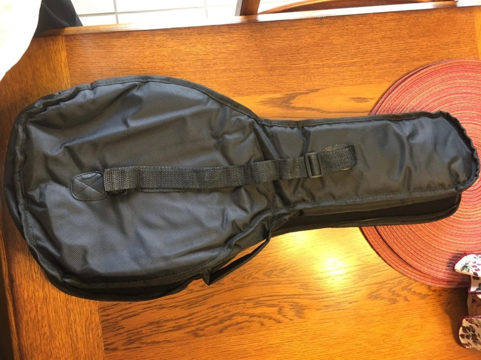 Tosnail Soft A & F Style Mandolin Gig Bag with 15mm Padding - Carry Handle & Shoulder Strap customer photo 2