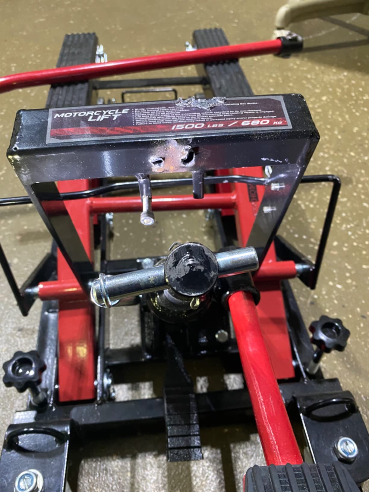 VIVOHOME 1500 LBS Hydraulic Motorcycle Lift Jack customer photo 1