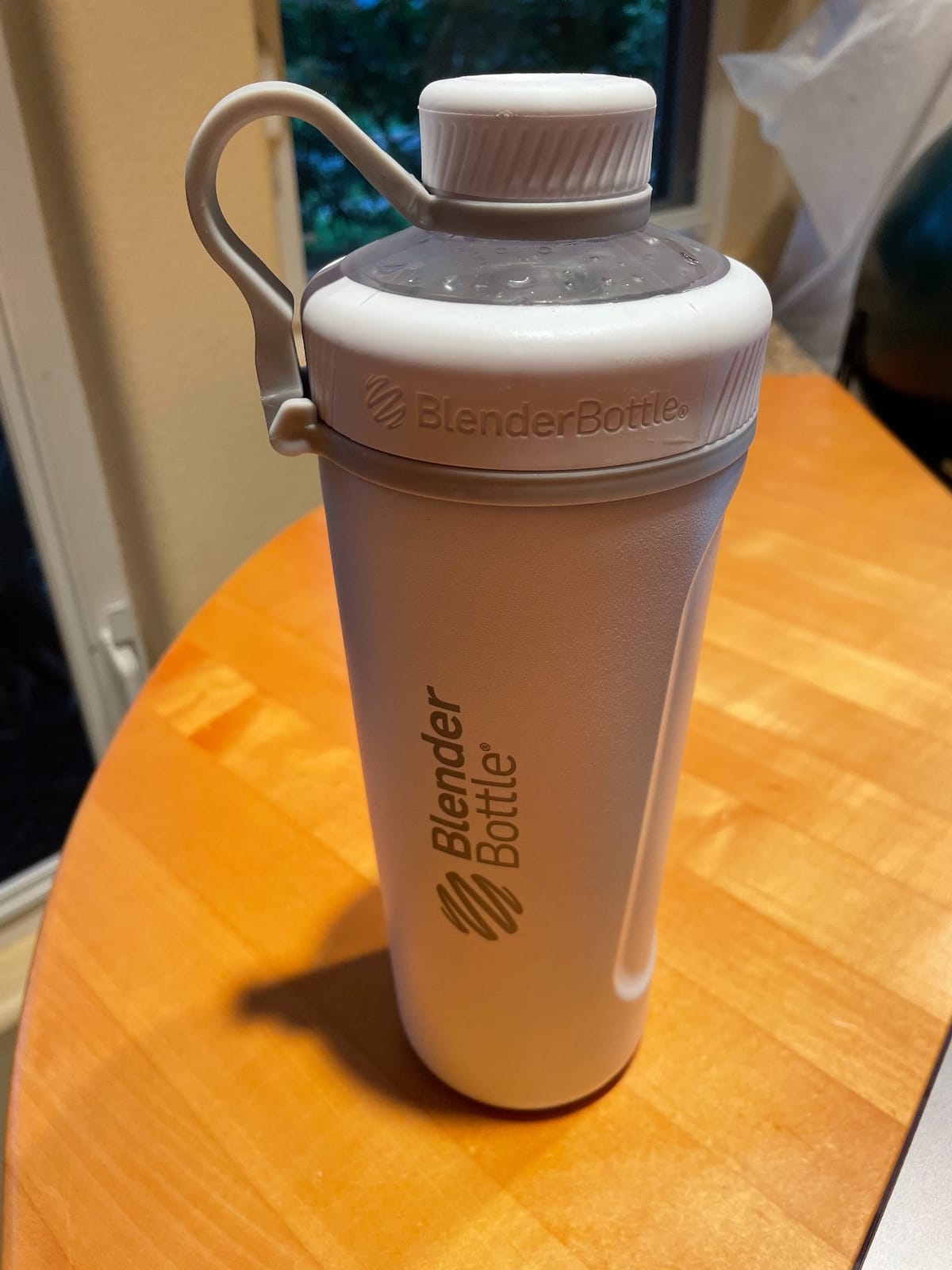 BlenderBottle Radian Stainless Steel Shaker Bottle 26 oz Black customer photo 2