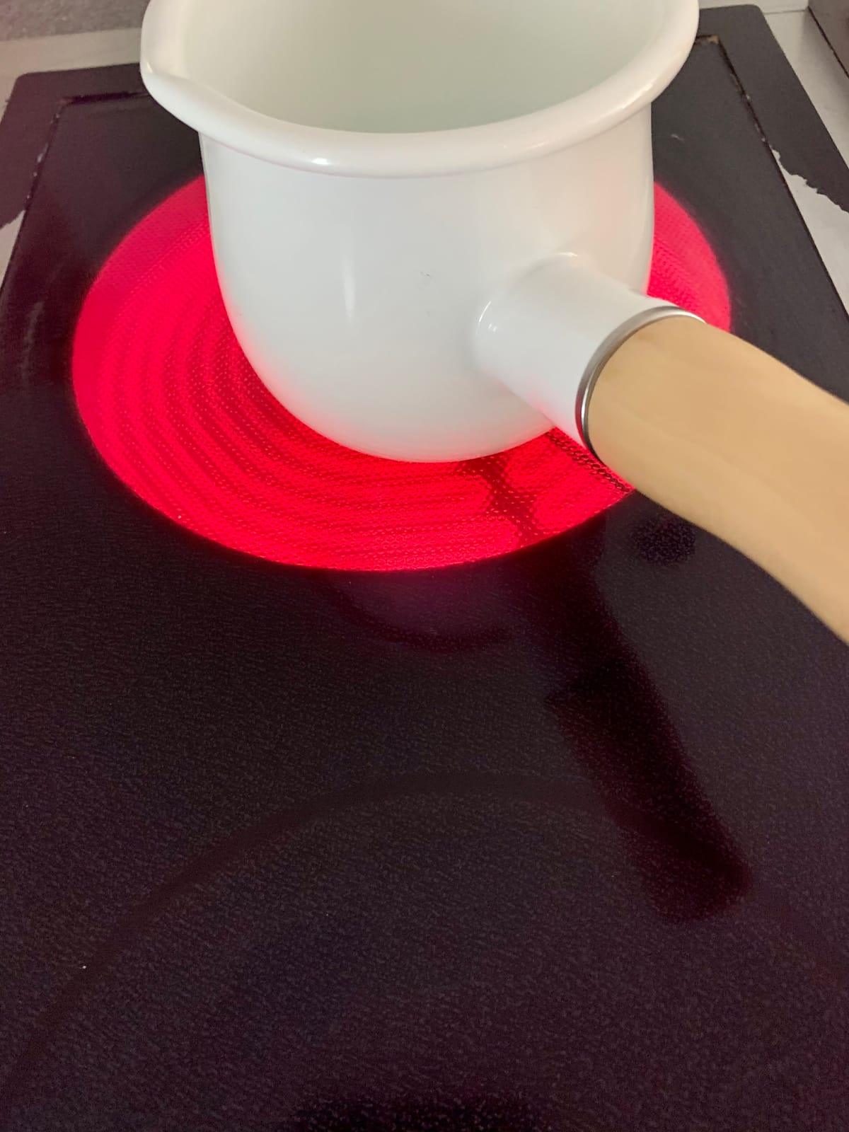 Enamel Milk Pot, Small Saucepan Butter Warmer Pot (White） customer photo 2