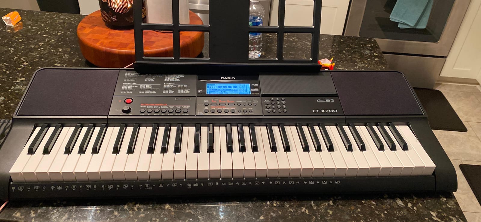 Casio CT-X700 61-Key Portable Keyboard | 600 Tones | AiX Sound Engine customer photo 2