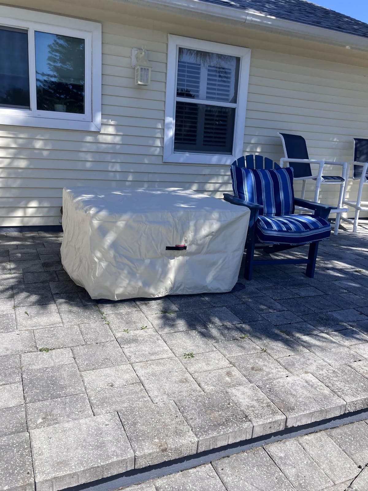 Porch Shield 600D Round Patio Fire Pit Table Cover 32 inch, Black customer photo 1