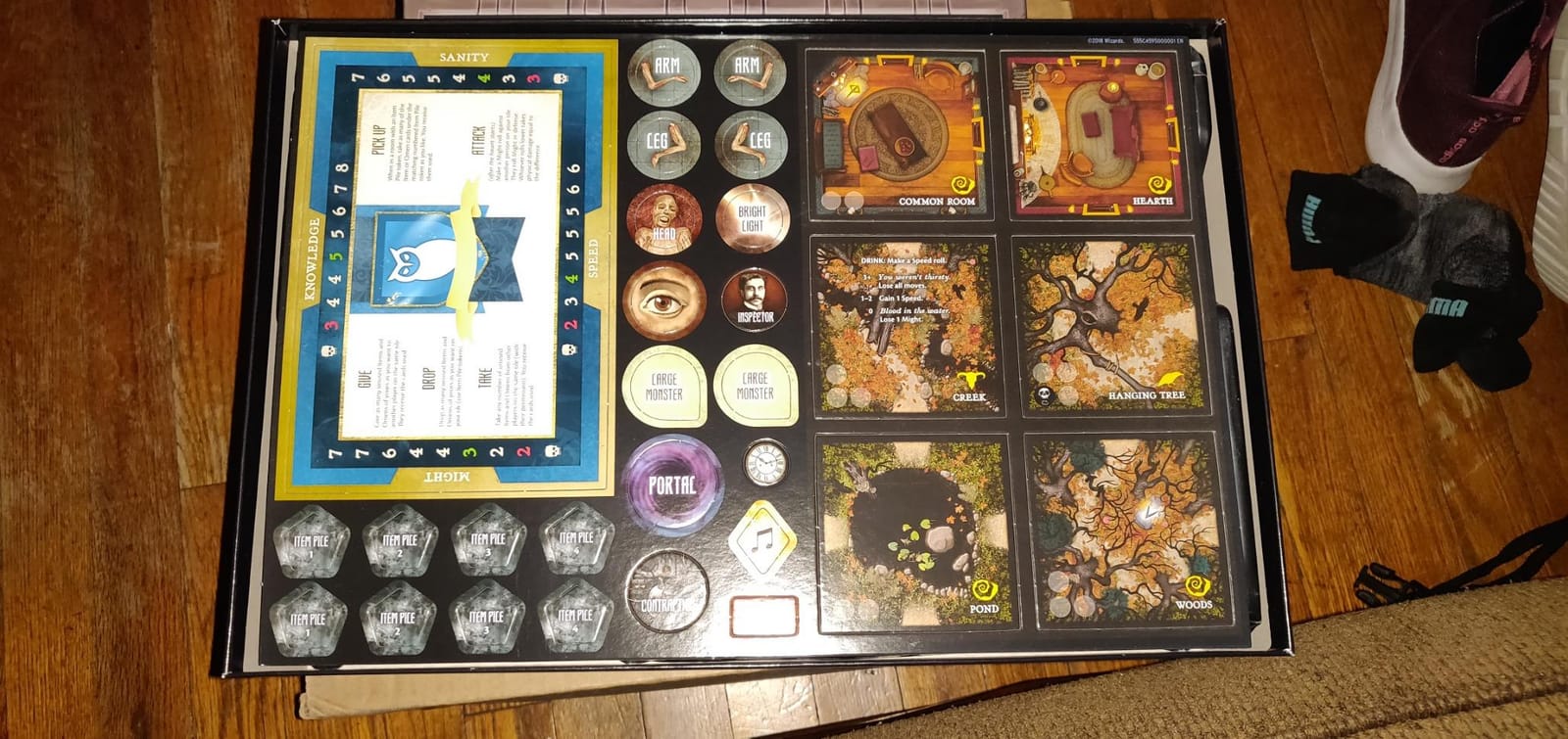 Betrayal Legacy (Board Game, Betrayal at House on The Hill) customer photo 1