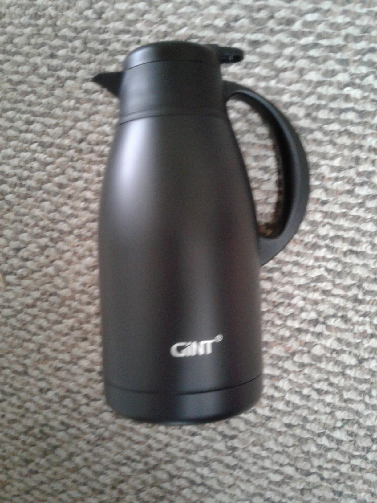 GiNT Stainless Steel Thermal Coffee Carafe, Double Walled Vacuum Water and Beverage Dispenser, 12 Hour Heat Retention, 65 OZ /1.9 Liter Black customer photo 1