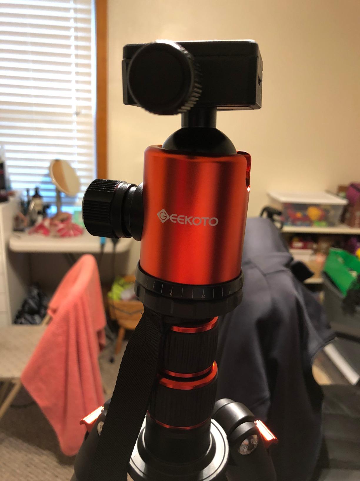 GEEKOTO 77'' Tripod, Camera Tripod for DSLR, Compact Aluminum Tripod with 360 Degree Ball Head and 8kgs Load for Travel and Work customer photo 1