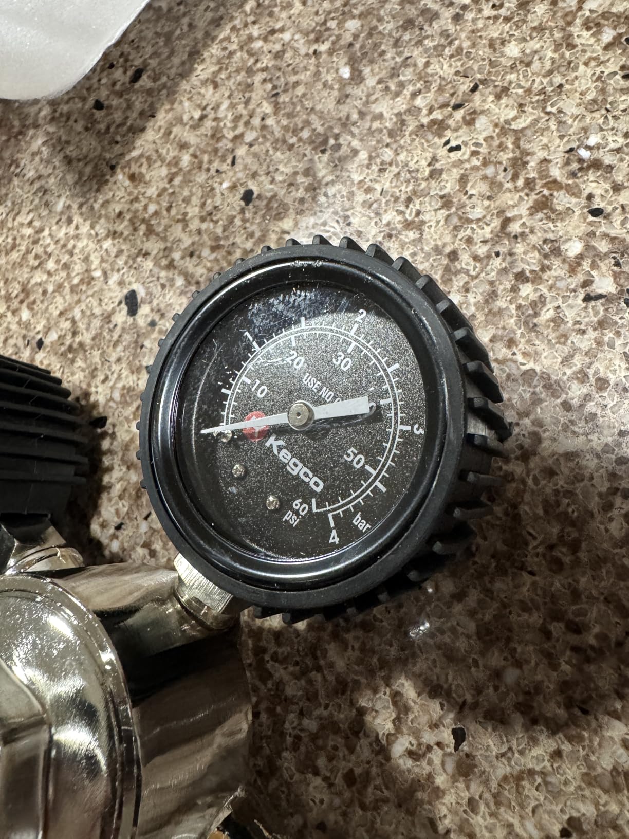 Kegco Elite Series Dual Gauge CO2 Draft Beer Regulator, 1 Product customer photo 2