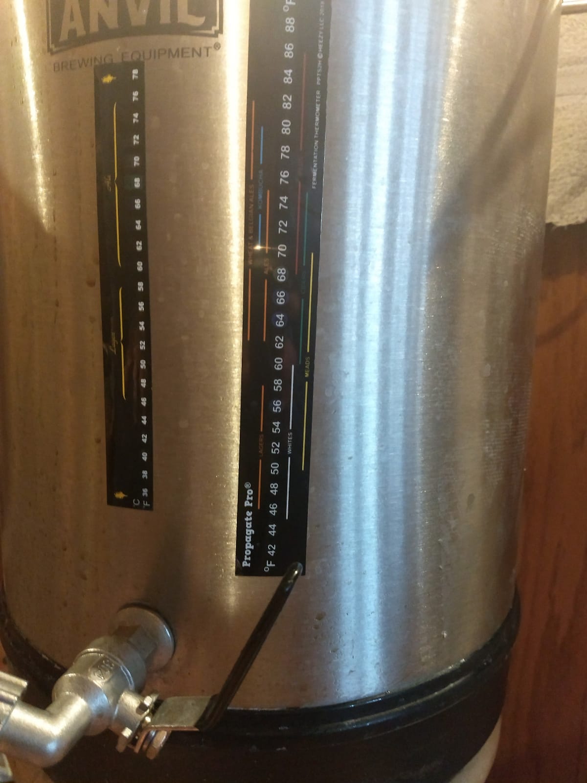Stick On Brewing Thermometer Strip | Adhesive Temperature Display Sticker For Carboys & Buckets/Fermentors | Homebrew Fermenting, Brewers, Wine, Beer, Kombucha 42-88F (2) customer photo 1