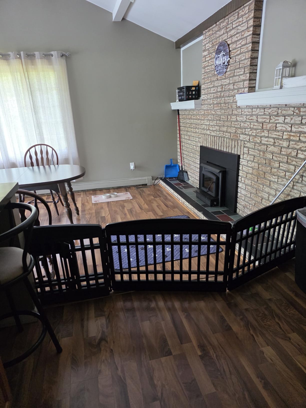 IRIS USA 4-Panel Dog Playpen, Pet Enclosure, White customer photo 2