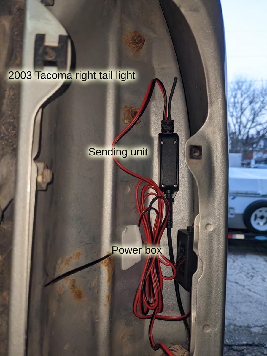 AUTO-VOX CS-2 Wireless Backup Camera with 4.3